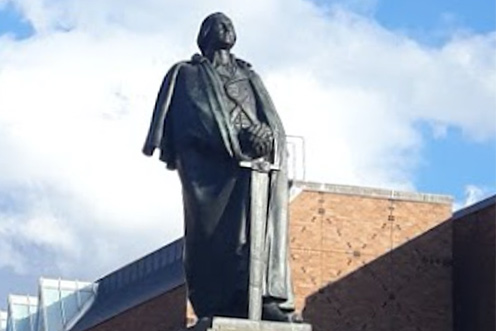 statue of George Washington